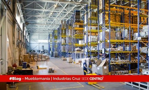 Imagen destacada para el artículo: ¿Cómo se llaman los estantes metálicos?